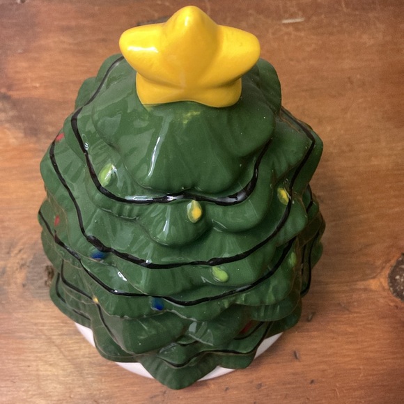 NWT- Stunning Holiday Christmas Tree 🎄with Lights Ceramic Cookie Jar Decoration - Picture 3 of 17